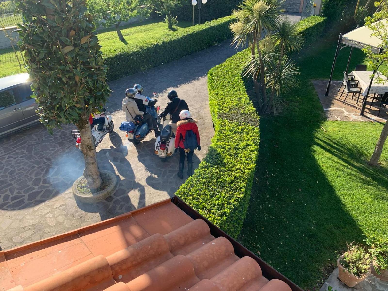 Leupupe Relax Cultura Mare Monti Lägenhet Cascina Exteriör bild